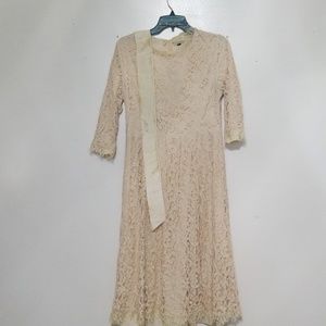 Nuggles Lace Dress size Large